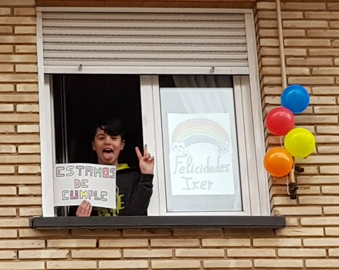 Iker celebra su cumple en confinamiento pero muy contento