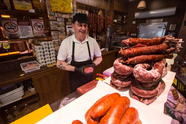 Coronavirus en Asturias | Los comercios de alimentación de Avilés incrementan ventas a pesar de la crisis sanitaria