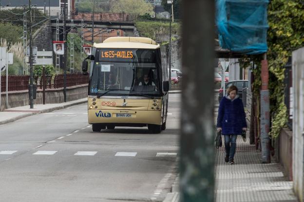 Coronavirus en Asturias | Autos Villa articula un servicio especial para sanitarios de Luanco