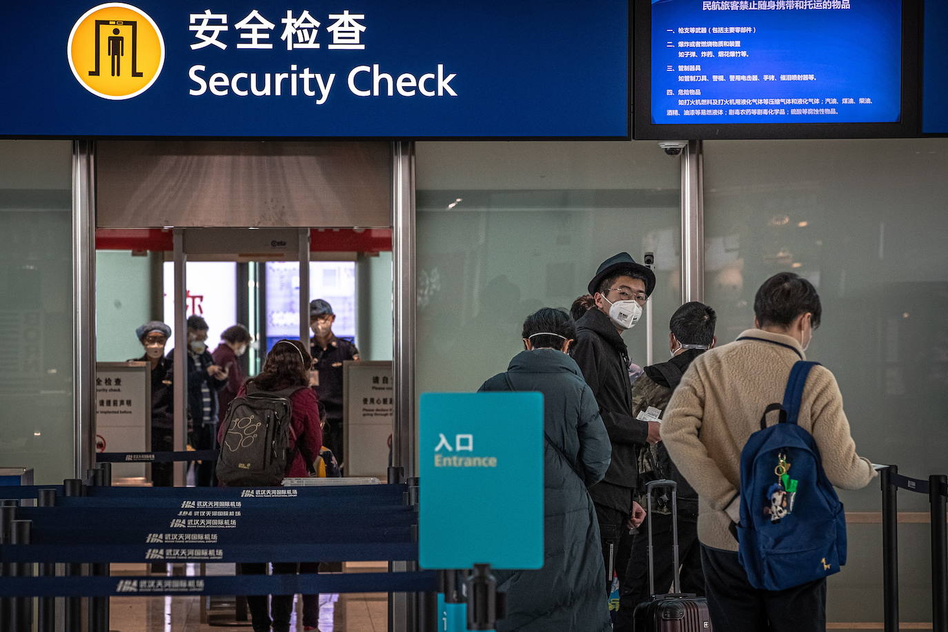 En Wuhan, ciudad china donde comenzó la pandemia, se han levantado las restricciones que mantuvieron cerrada la urbe durante 76 días y poco a poco se va recuperando la normalidad