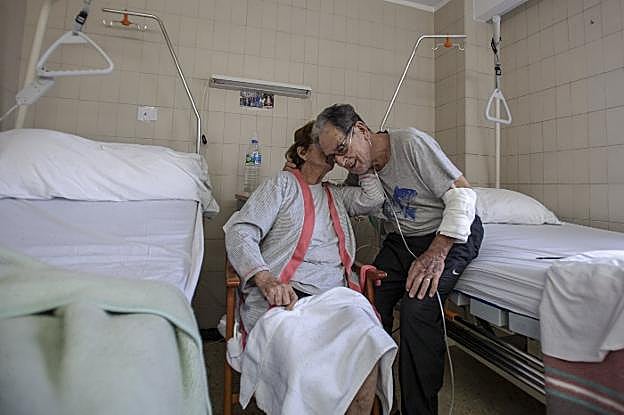 Coronavirus en Asturias | José Manuel e Isabel; en la salud y ante el coronavirus