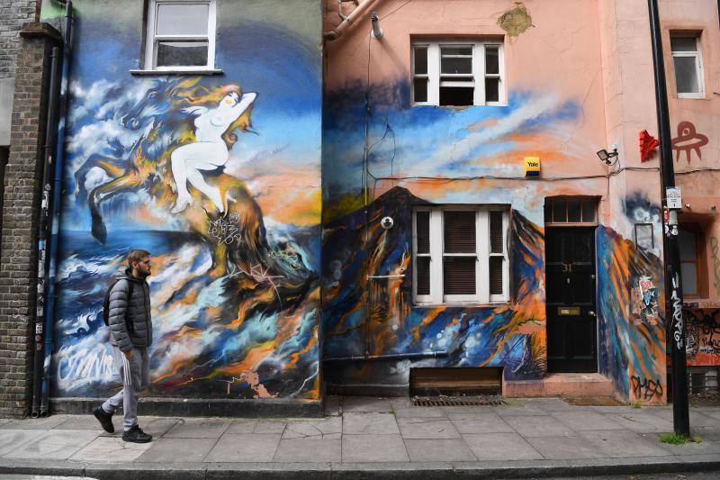 Algunas de las ciudades más importantes del mundo se han quedado casi sin vida debido a la pandemia del coronavirus. Nueva York, París, Berlín, Moscú, Londres o Tokio se muestran como nunca las habíamos visto.