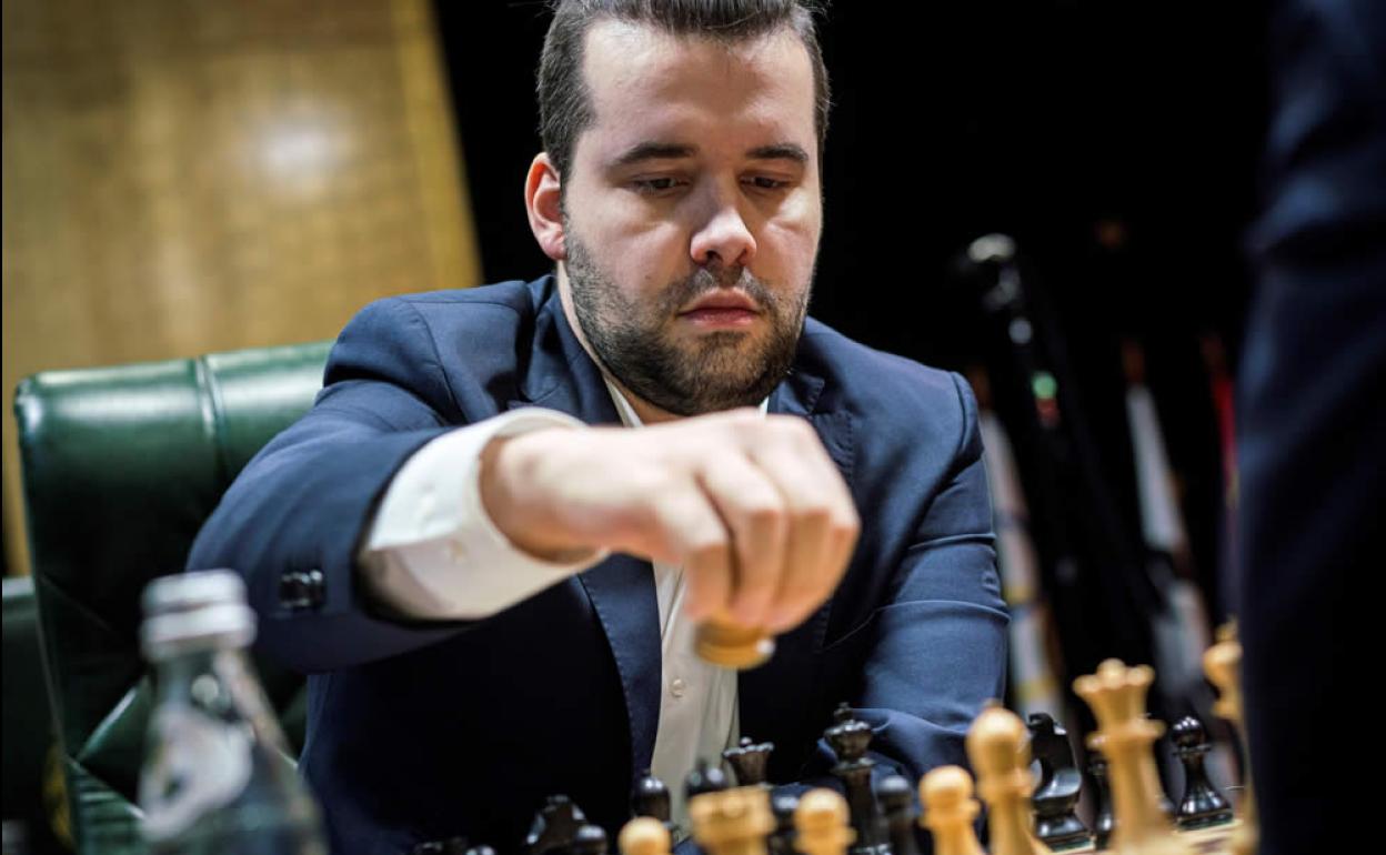 El gran maestro internacional ruso Ian Nepómniachtchi. 