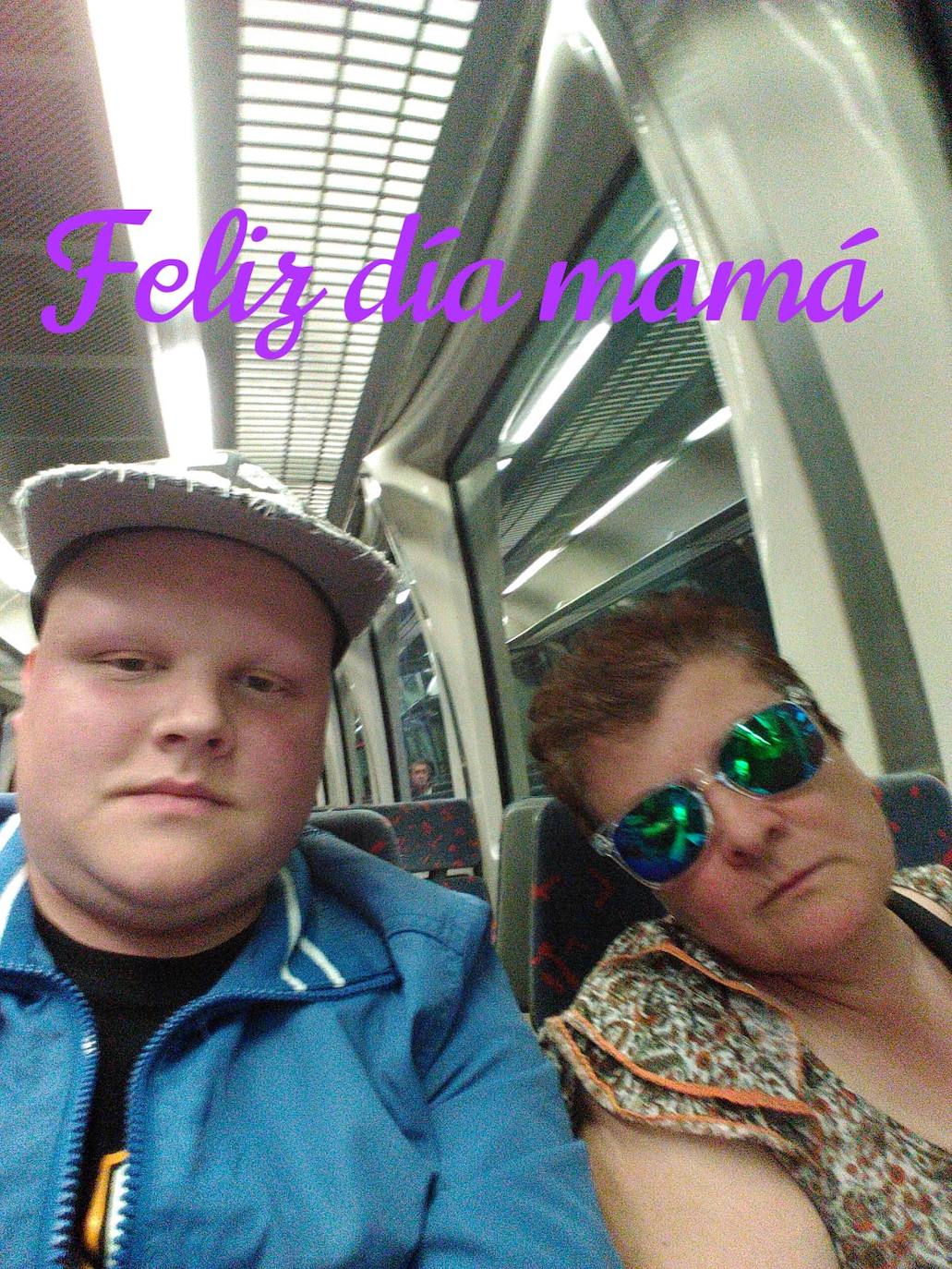 Felicidades día mamá