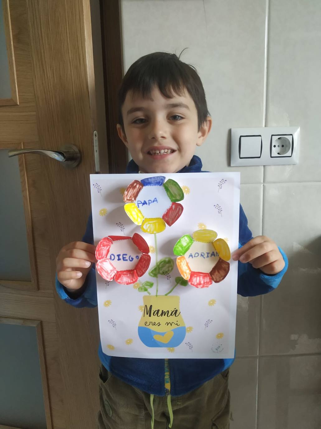 ¡Feliz día de la madre! Diego Rio Barreiro, 4 años Avilés