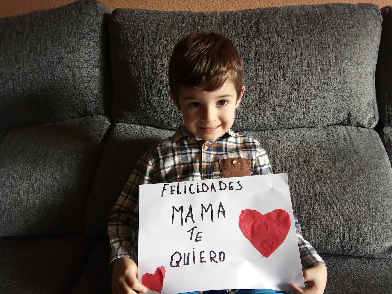 ¡Felicidades mamá! Te quiero Gabriel