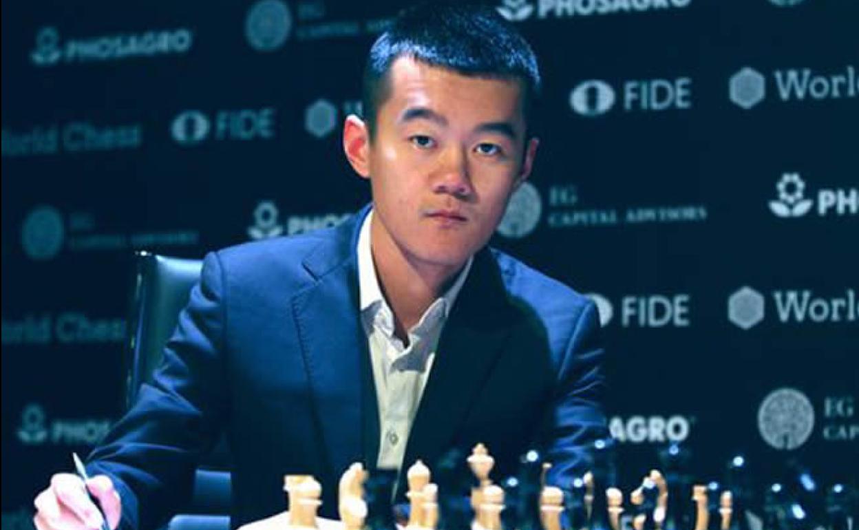 El gran maestro internacional chino Liren Ding. 