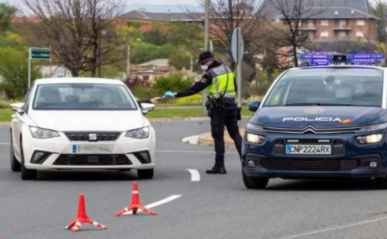 Sanidad prohíbe coger el coche o el transporte público para ir a hacer  deporte | El Comercio: Diario de Asturias