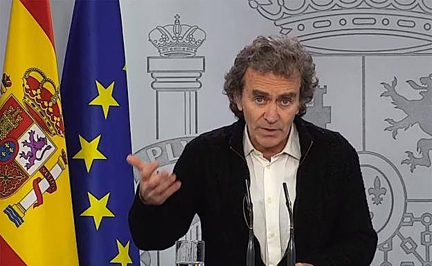 Simón asegura que es compatible que los padres hagan deporte por la mañana y paseen con niños por la tarde