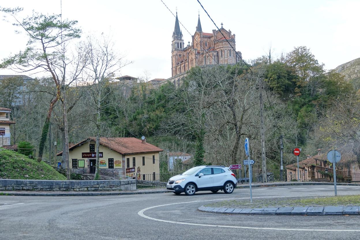 Rotonda de El Peregrino. 