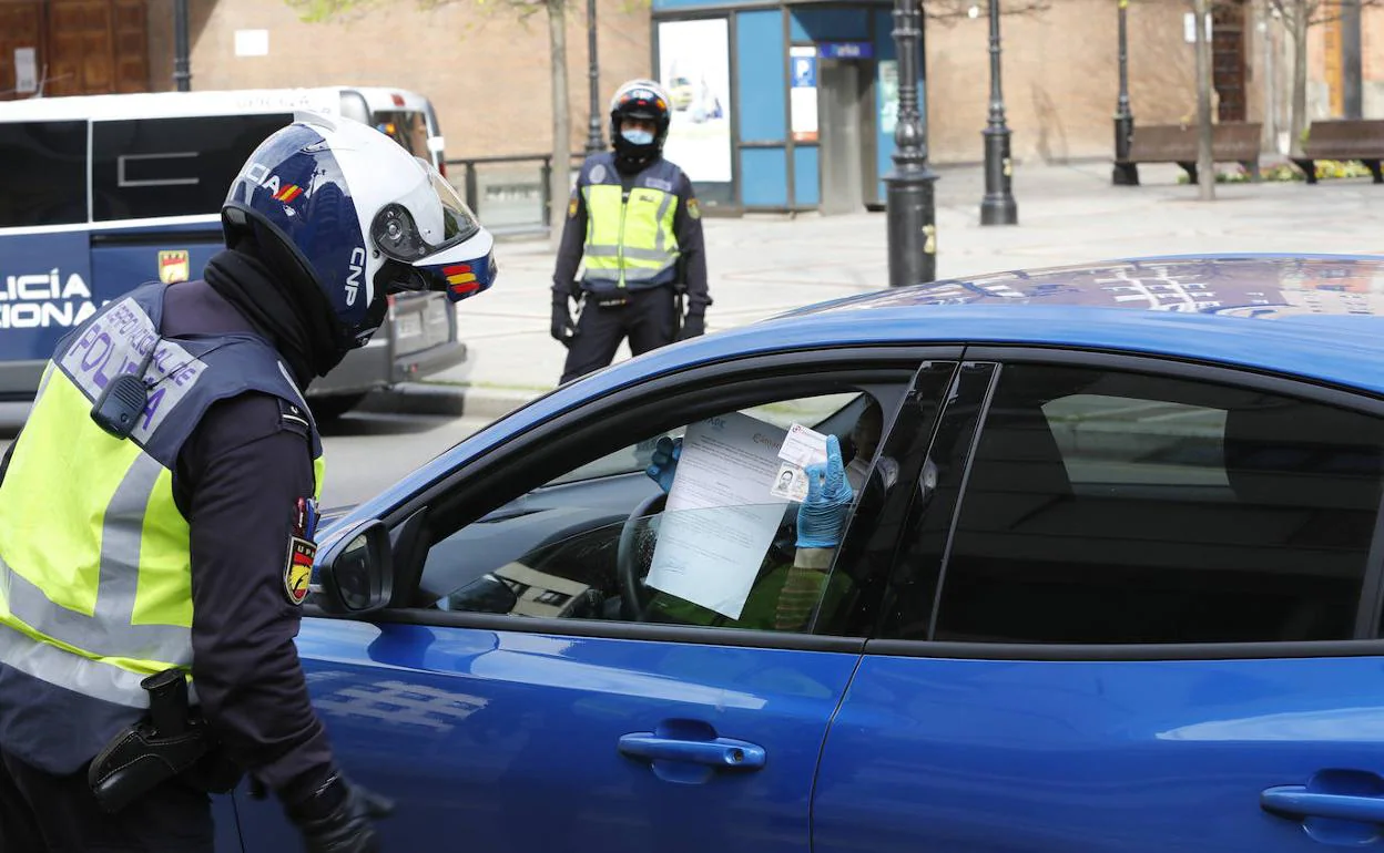 ¿Cuántas personas pueden ir en el mismo coche en cada fase de la desescalada?