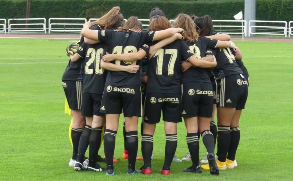 Las jugadoras del Real Oviedo, en el encuentro ante el San Gregorio. 