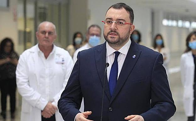 Desescalada | Barbón: «Si seguimos así, en diez días, nuevamente confinados»