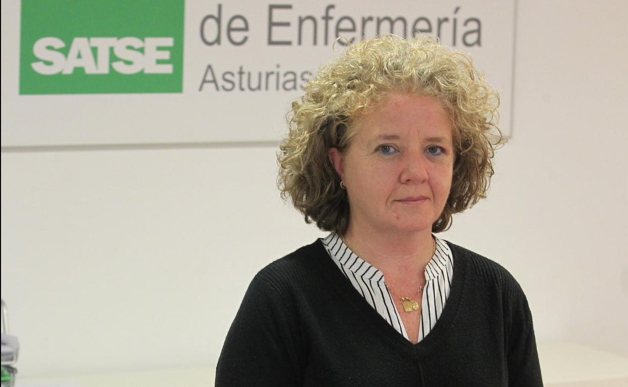 Belén García, en su despacho del Sindicato de Enfermería. 