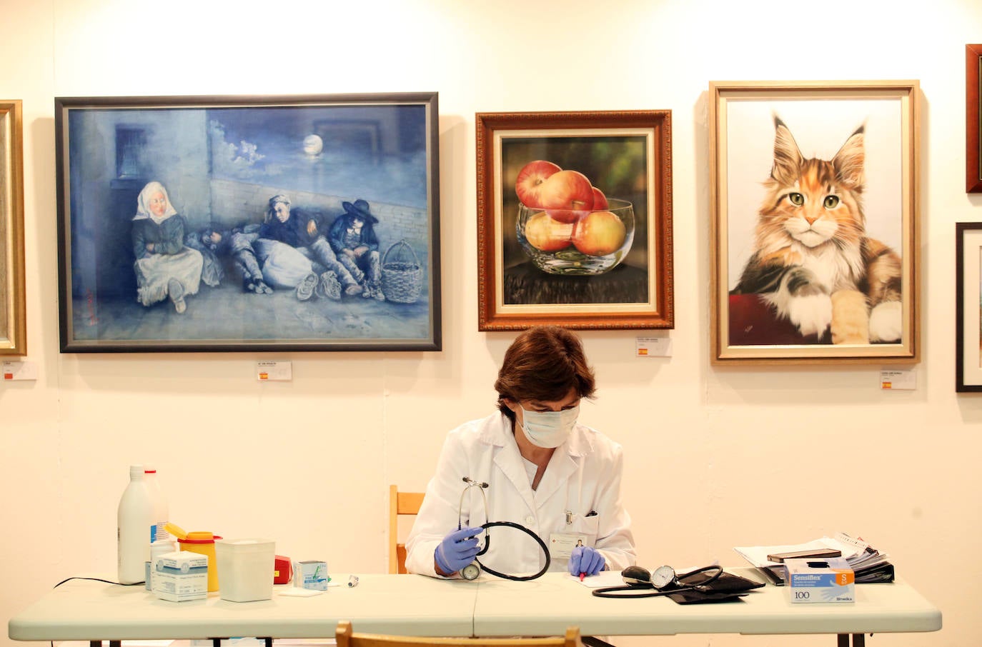 08 de abril. Oviedo | Punto de extracción de sangre en Trascorrales. 