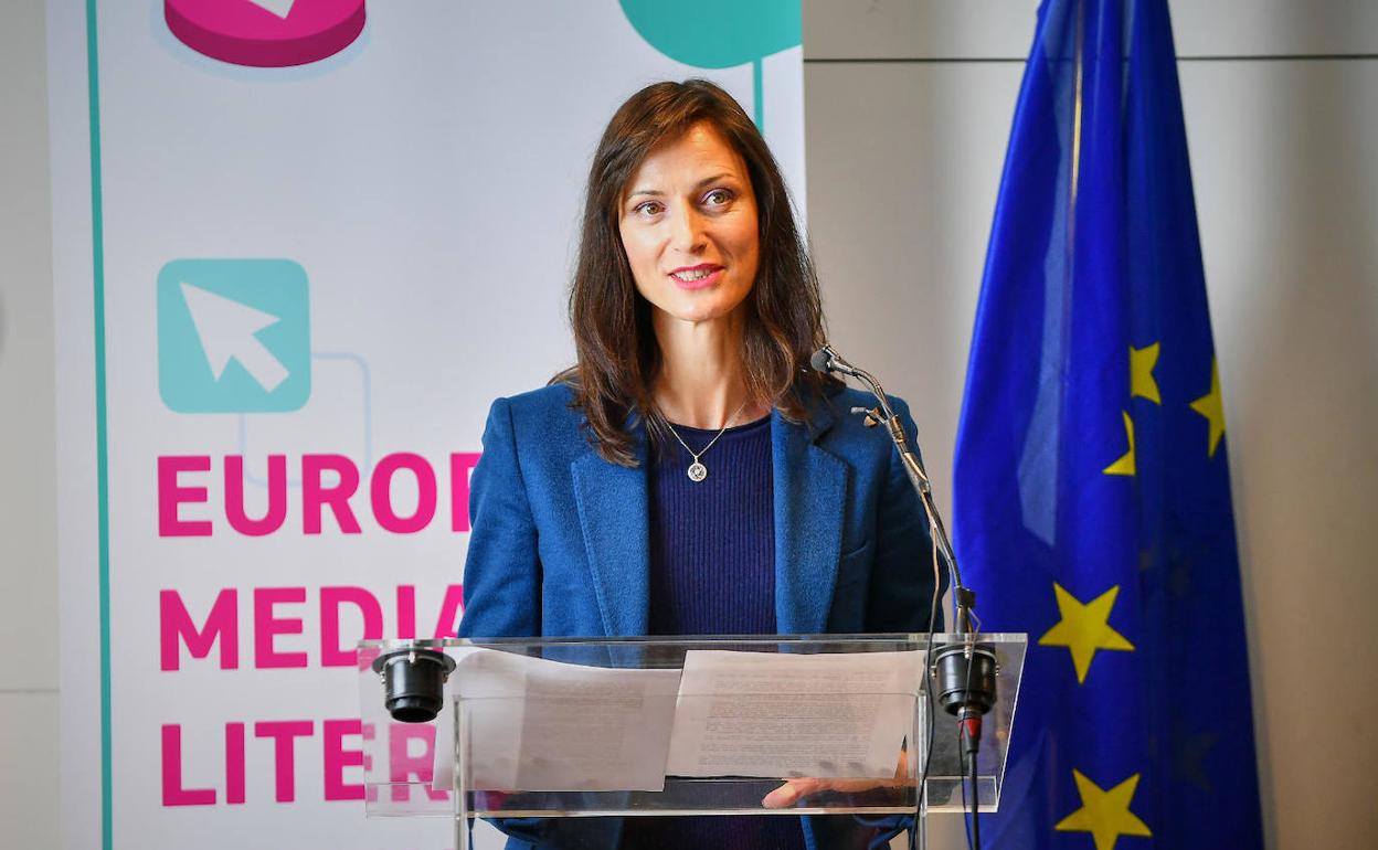 La comisaria europea Mariya Gabriel