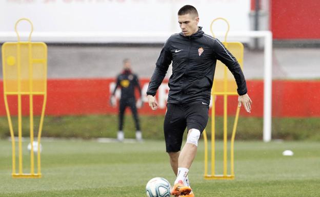 Uros Djurdjevic, en un entrenamiento. 