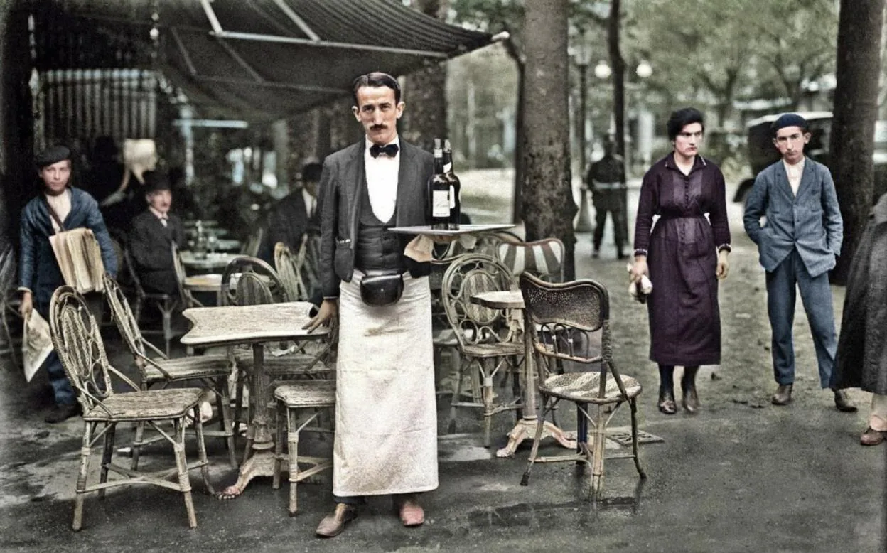 Terraza del Café del Rhin, San Sebastián, 1920. 