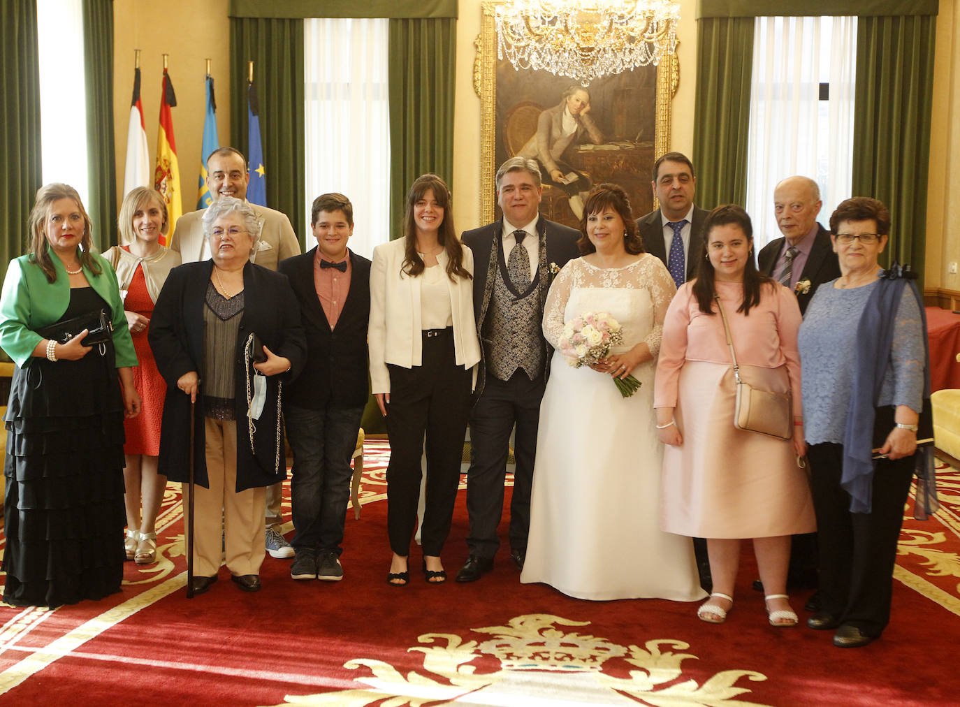 Pablo Álvarez y Begoña Alonso fueron los primeros en casarse en el Ayuntamiento en la Fase 2.