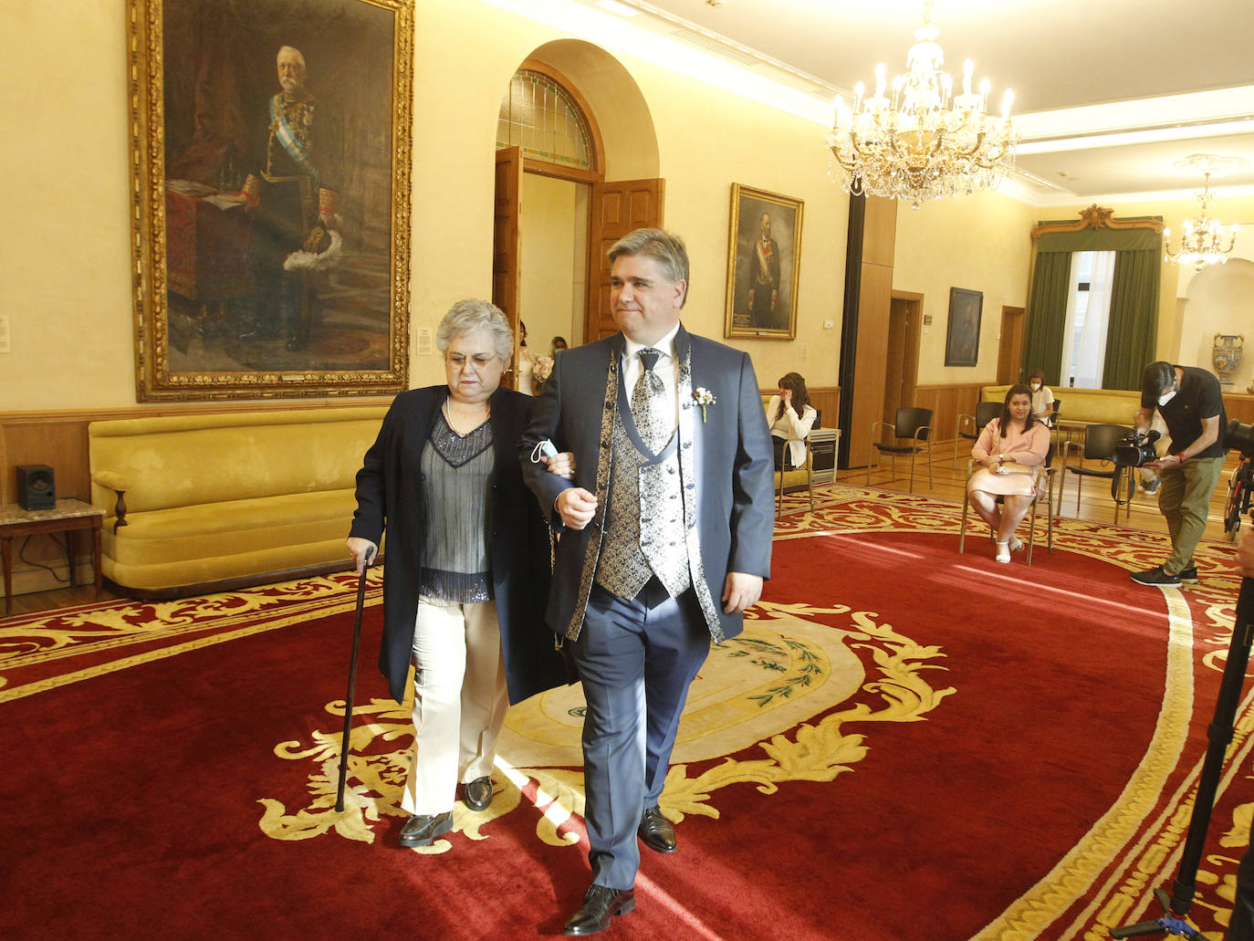 Pablo Álvarez y Begoña Alonso fueron los primeros en casarse en el Ayuntamiento en la Fase 2.