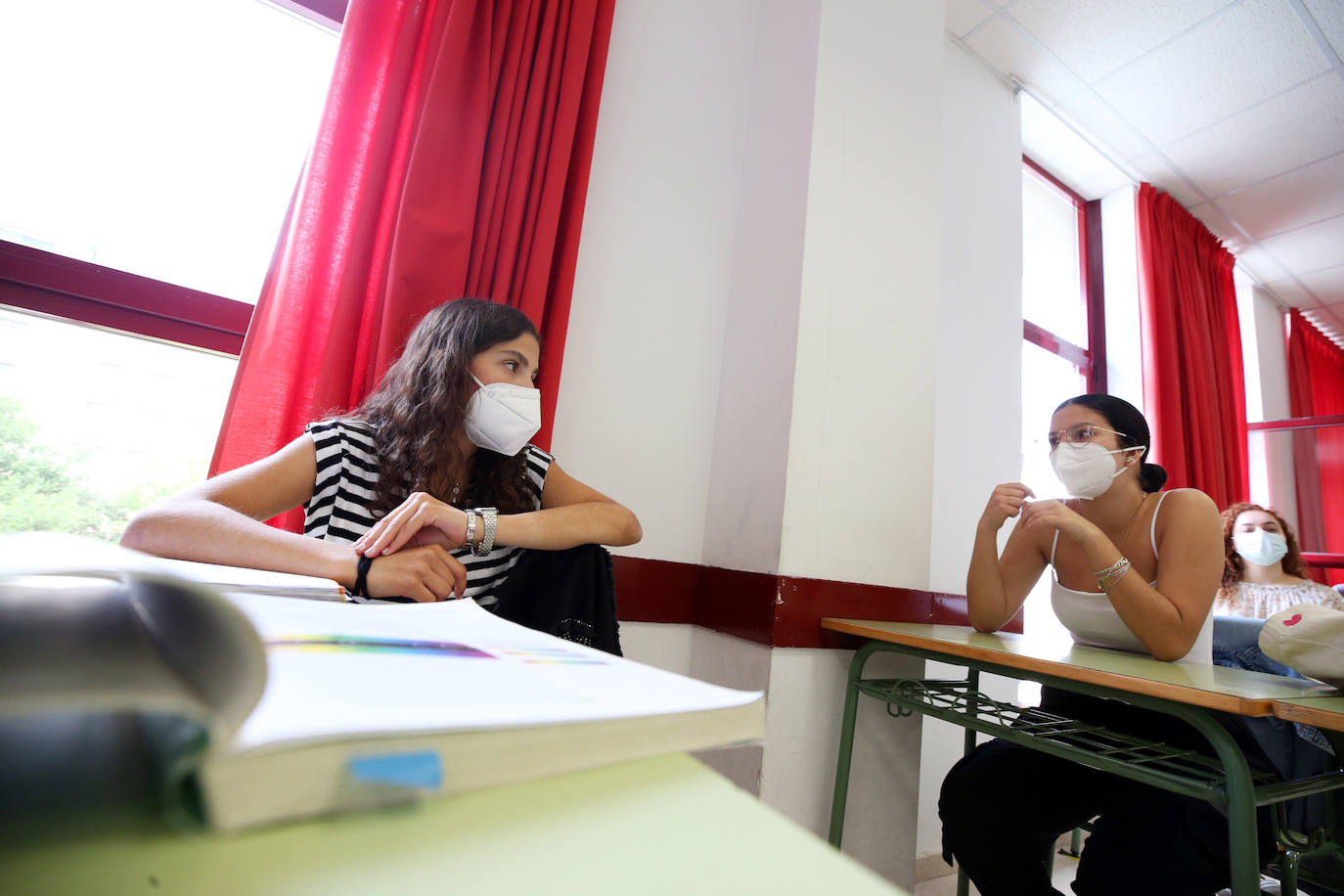 Los centros de secundaria de Oviedo hoy han abierto sus puertas