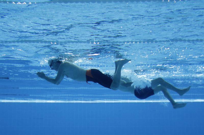 Con la recién estrenada fase 3 de la desescalada algunas piscinas del Principado, como la del Llano, en Gijón, o la del Parque del Oeste, en Oviedo, han decidido volver a abrir sus puertas. 