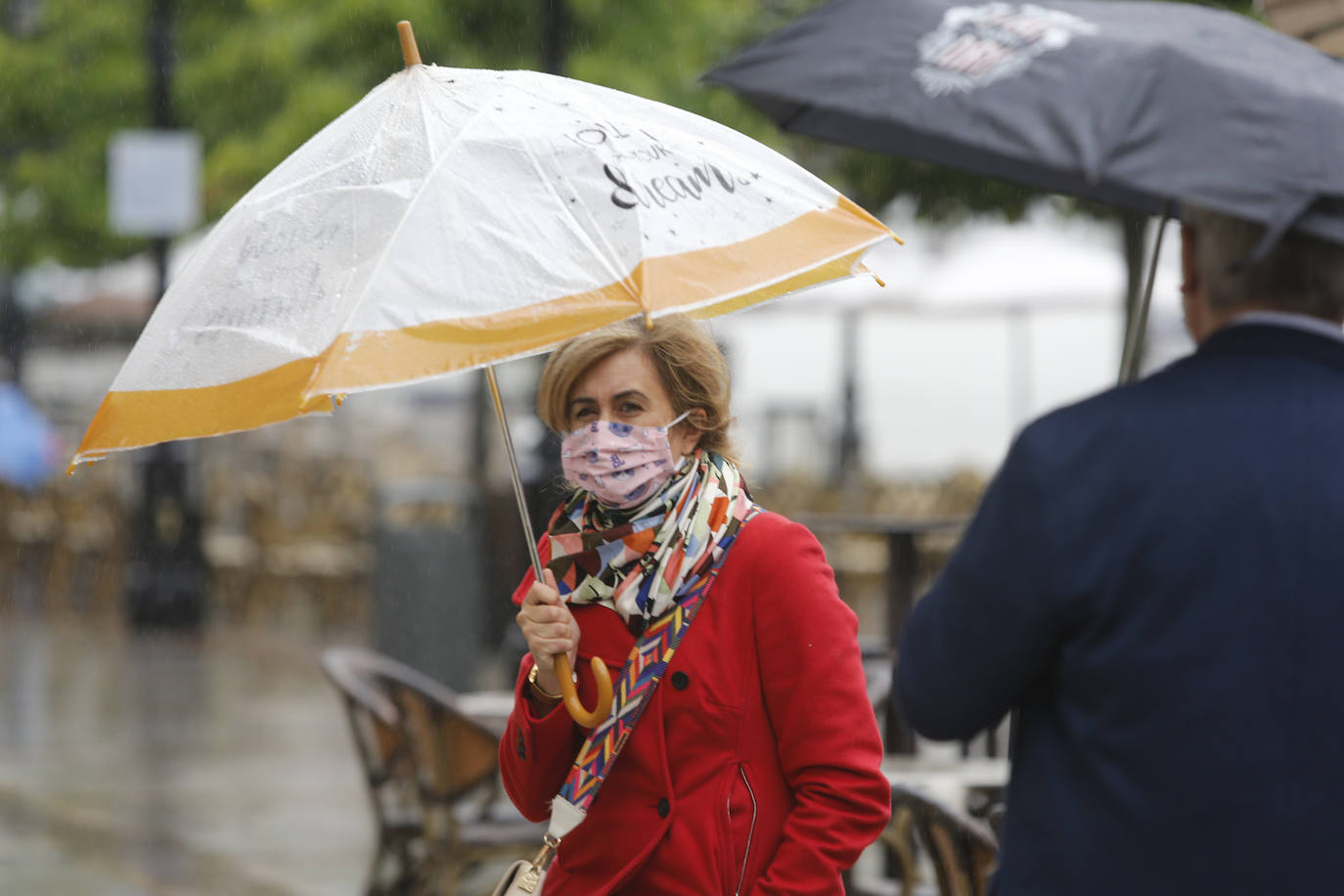 La borrasca ha hecho cambiar los termómetros y ha ocultado el sol de día precedentes. Y seguirá así hasta el fin de semana cuando se espera que se vuelvan a abrir claros.