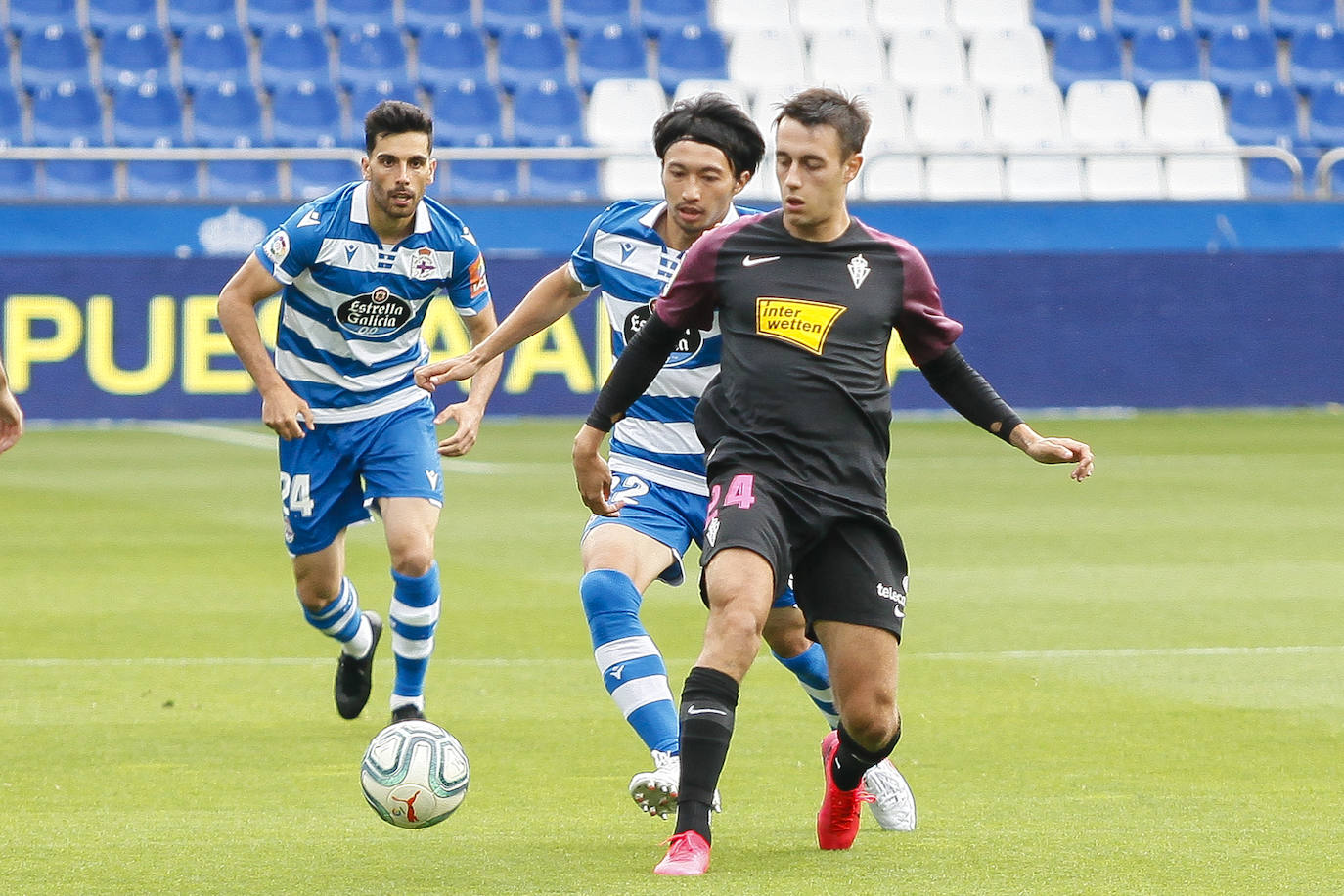 Fotos: Dépor-Sporting, en imágenes