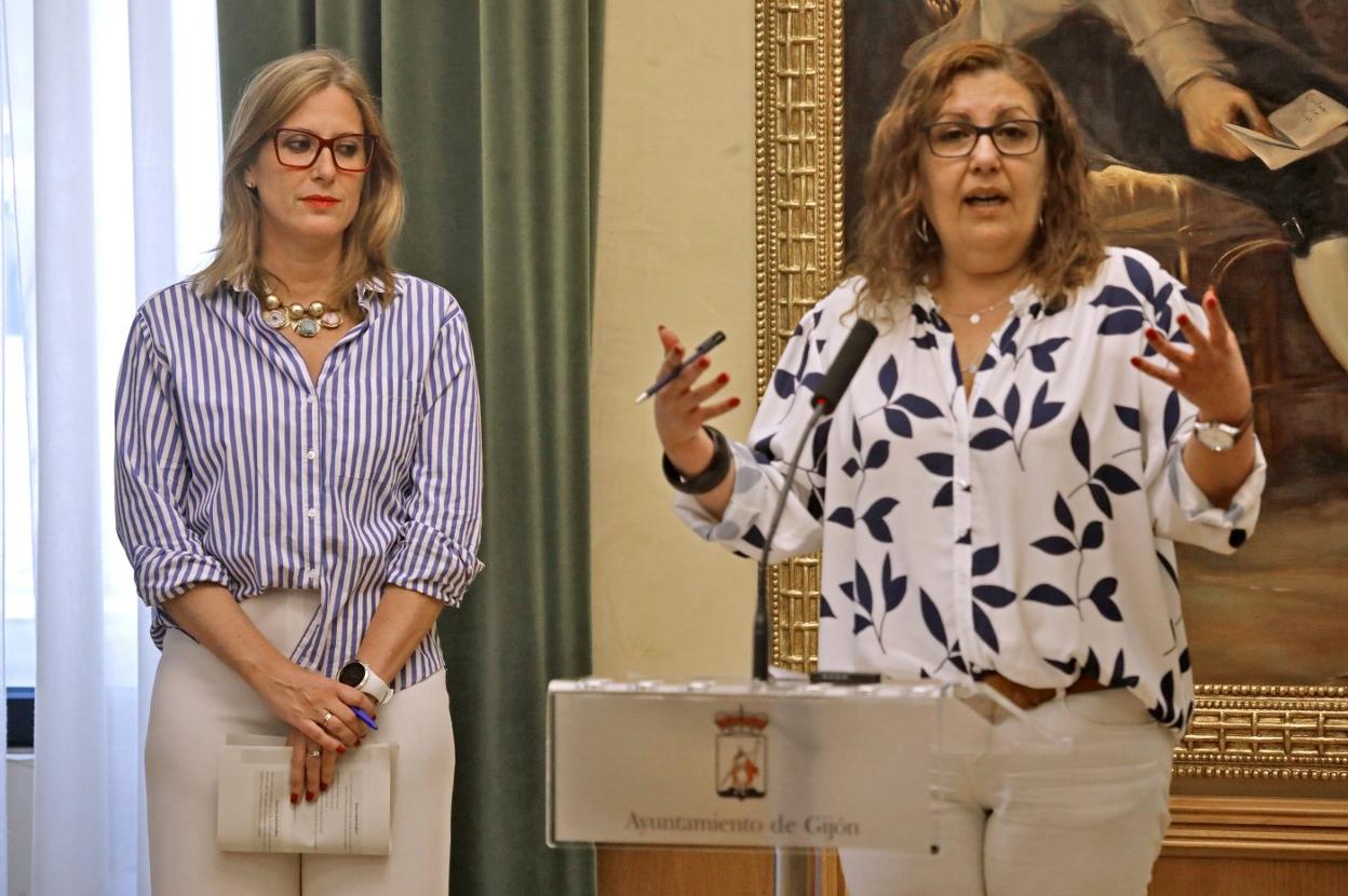 Lara Martínez y Marina Pineda anunciaron la nueva regulación. 