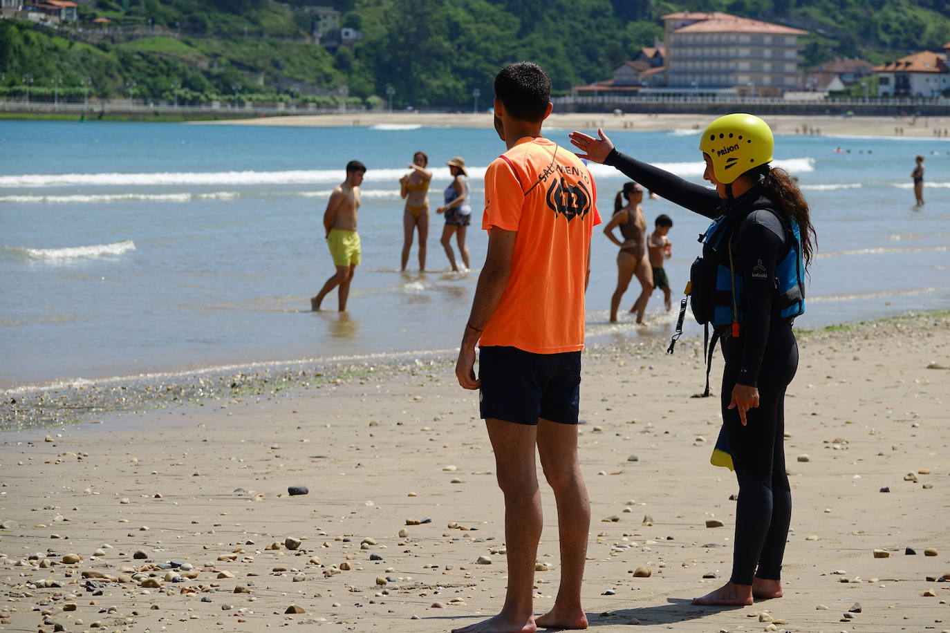 Así es la nueva normalidad en las playas asturianas. 