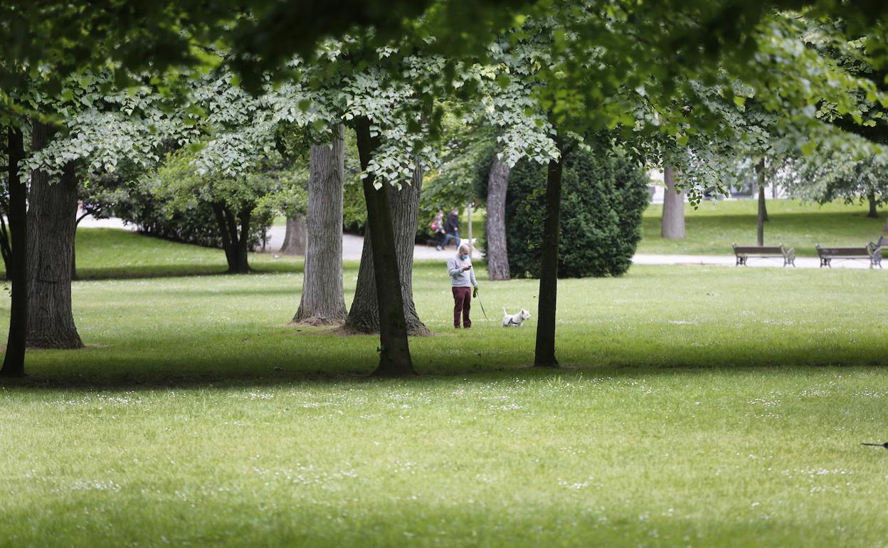 El Ayuntamiento controlará que no haya 'botellón' ni aglomeraciones en las playas en la Noche de San Xuan