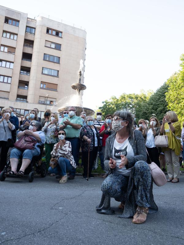Fotos: Concentración por la fuente de El Muelle