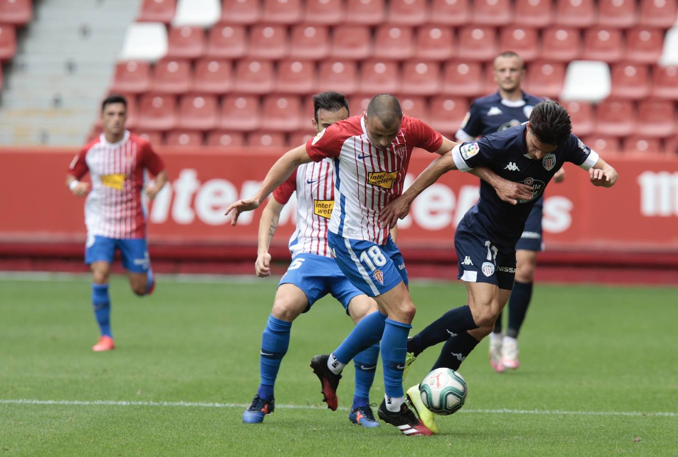 Fotos: Las imágenes del Sporting - Lugo