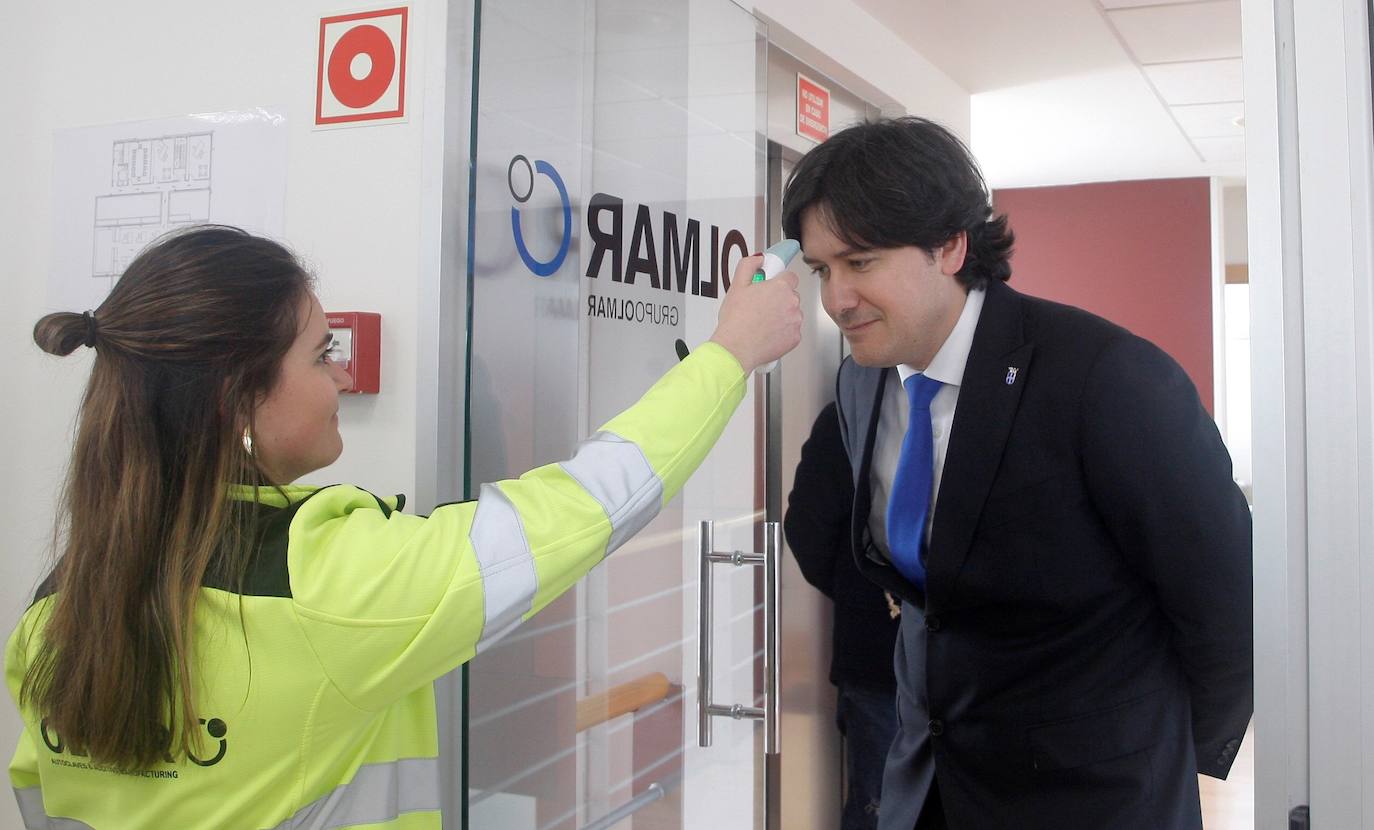 El estado de alarma se prolongó hasta el 21 de junio y durante más de 90 días los asturianos sufrieron restricciones a la movilidad, la educación presencial se paralizó y la actividad en los hospitales era una dura lucha contra la pandemia