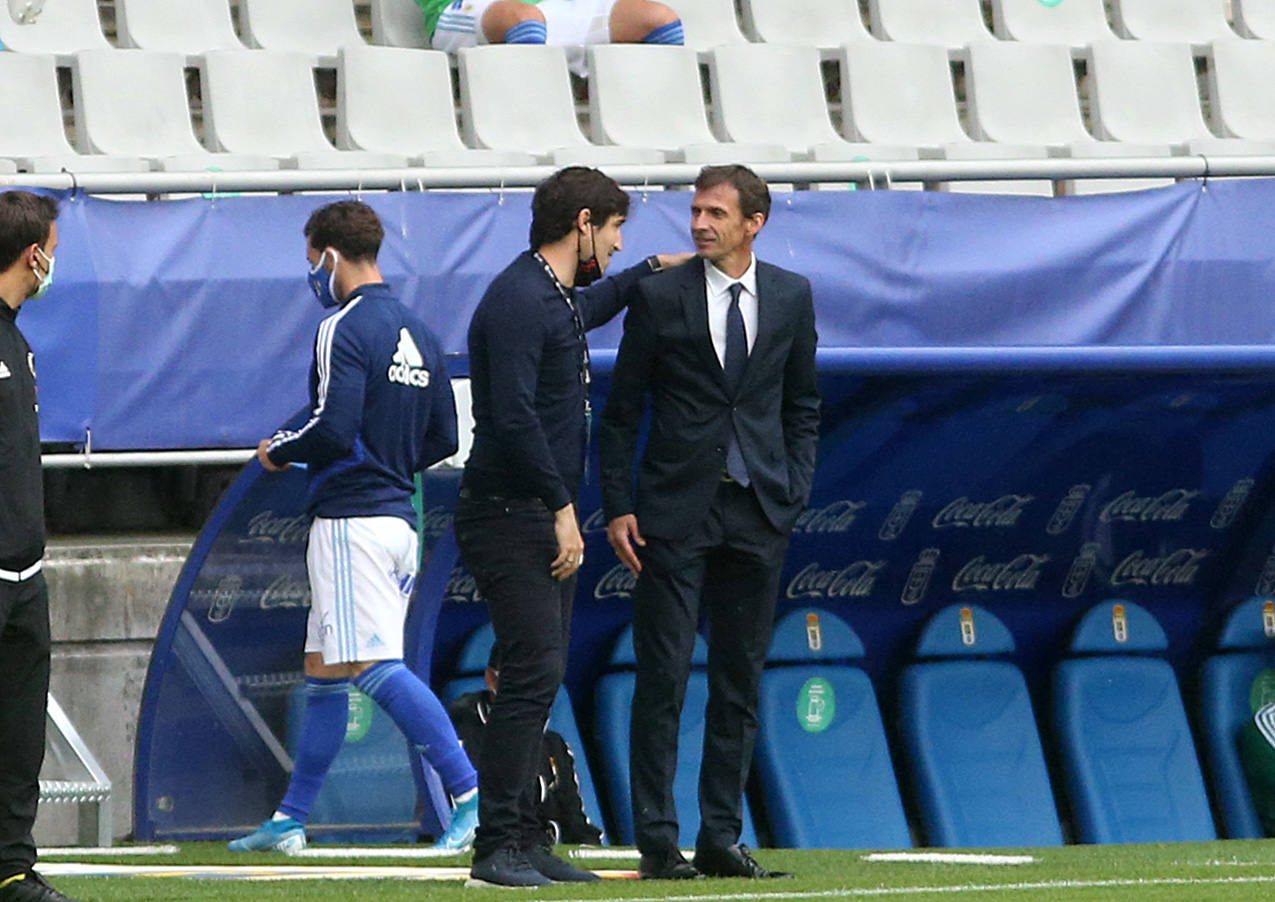 El Real Oviedo y el Mirandés se han disputado los tres puntos en el estadio Carlos Tartiere. 