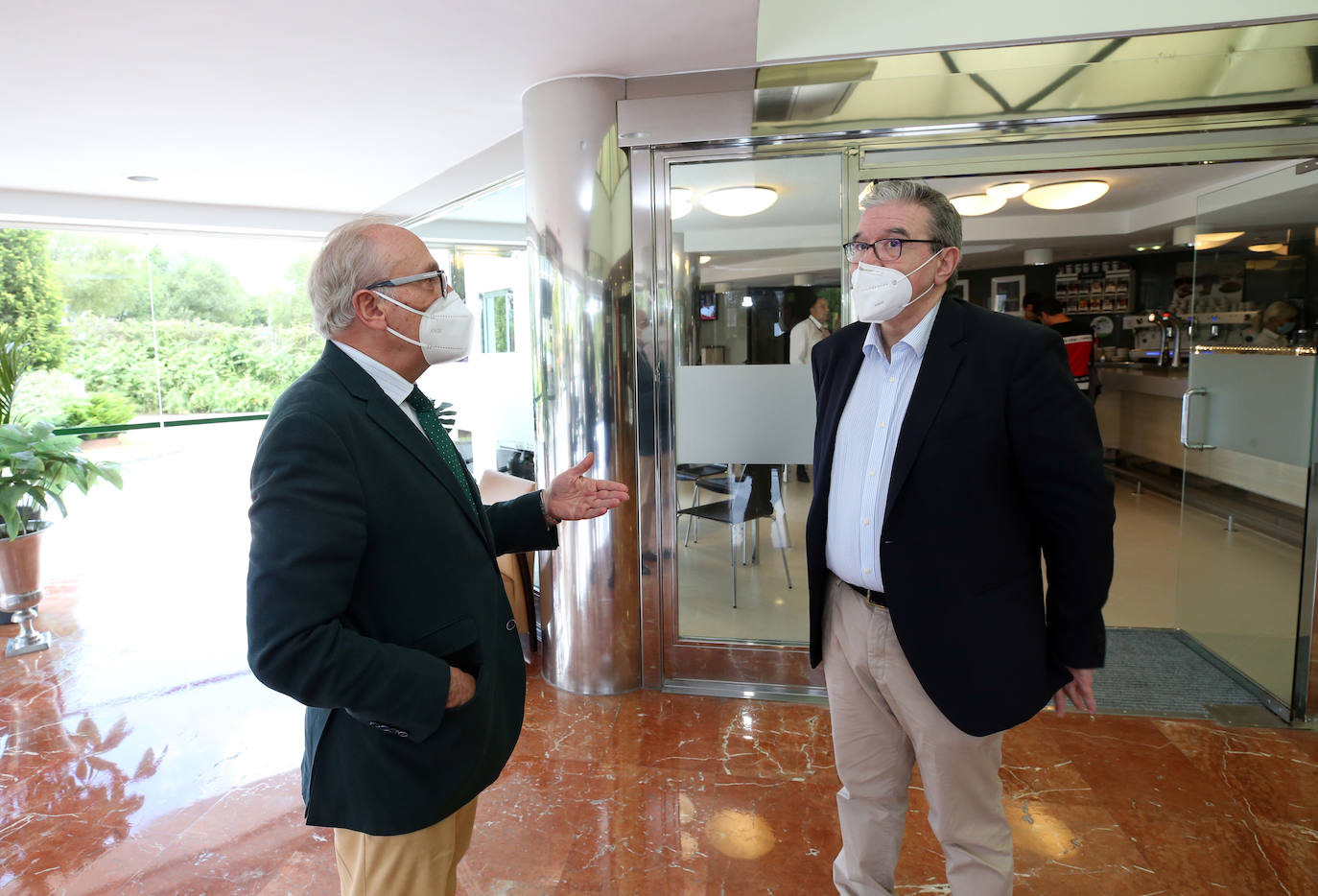 La capilla ardiente se llenó de amigos, compañeros y familiares de quien también fue presidente de la Sociedad Filarmónica, fallecido a los 88 años.
