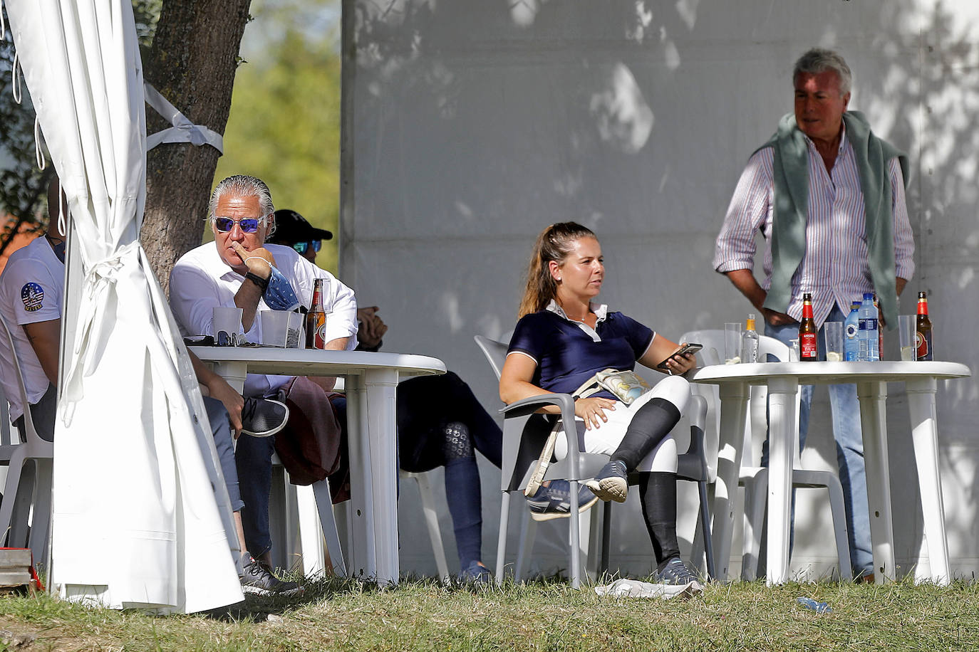 La competición comenzó a partir de las 15.30 horas con la prueba de 1,30 metros con baremo A con cronometro y desempate, mientras que las emociones más fuertes llegaron con la prueba de 1,35 metros con baremo de dos fases. 