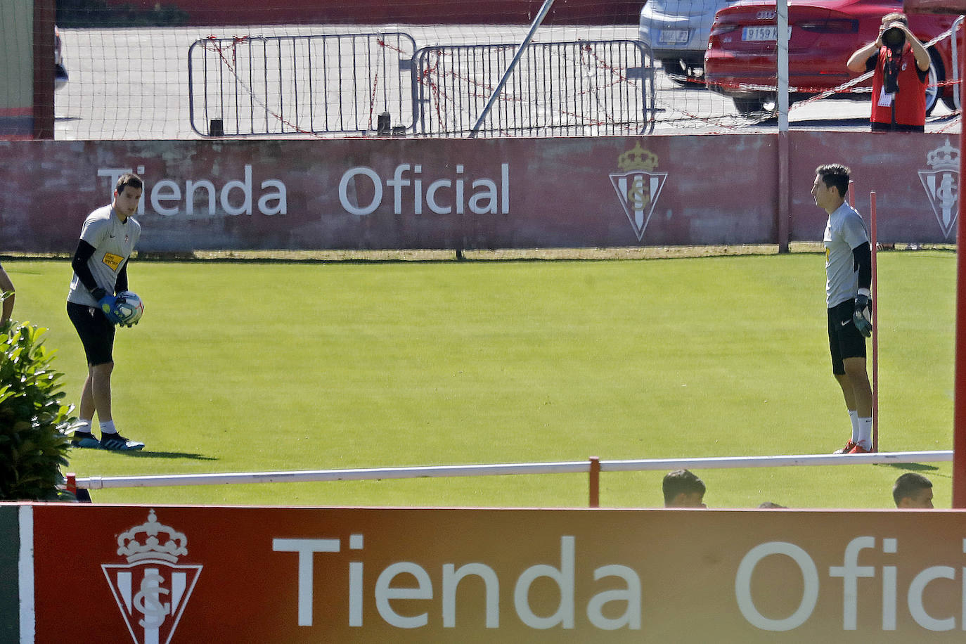 El Sporting prepara el partido ante el Girona