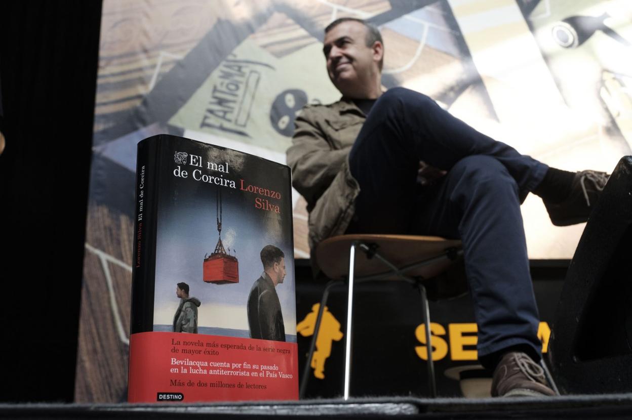 Lorenzo Silva. El escritor madrileño presentó 'El mal de Corcira'.