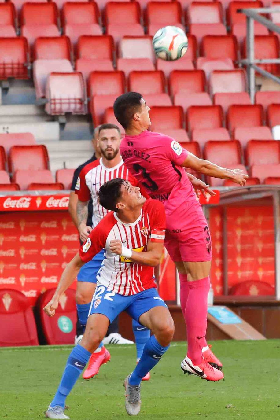 Apura sus opciones de 'play off' con una gran victoria ante el Málaga