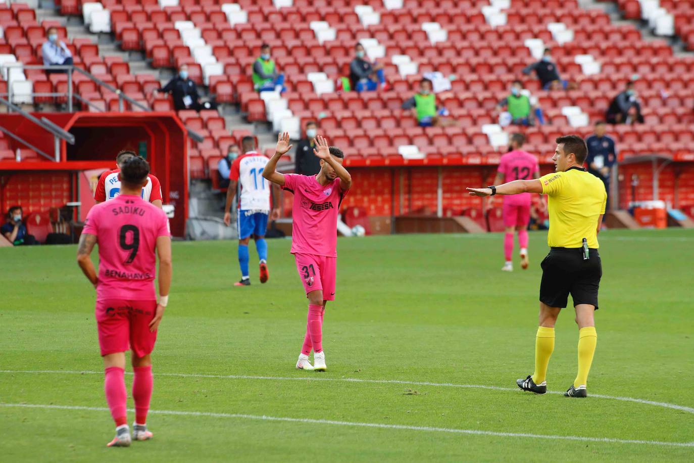 Apura sus opciones de 'play off' con una gran victoria ante el Málaga