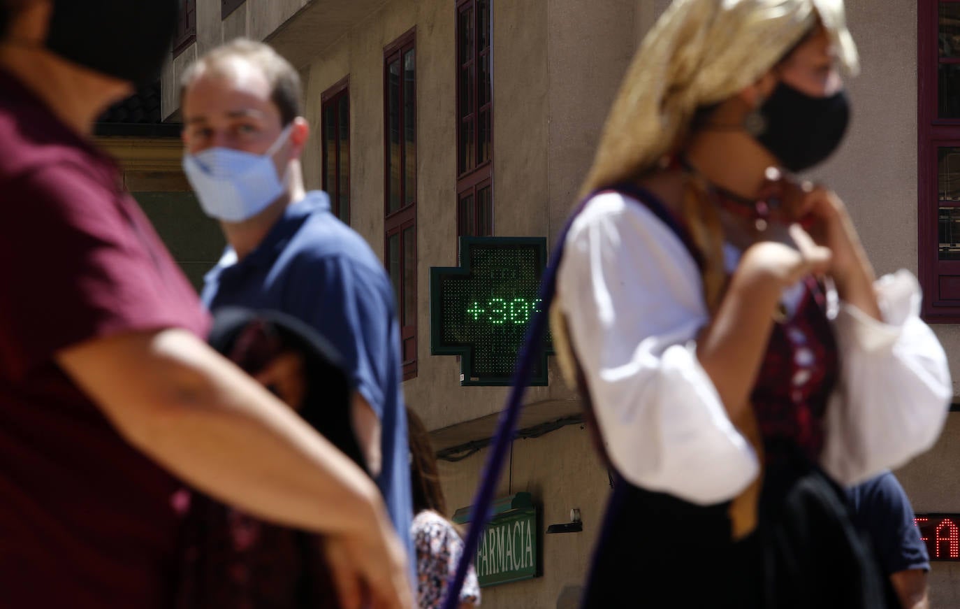 La región registra temperaturas que rozan los 30 grados en el interior mientras que en la costa se sobrepasan los 25 en muchos puntos. 