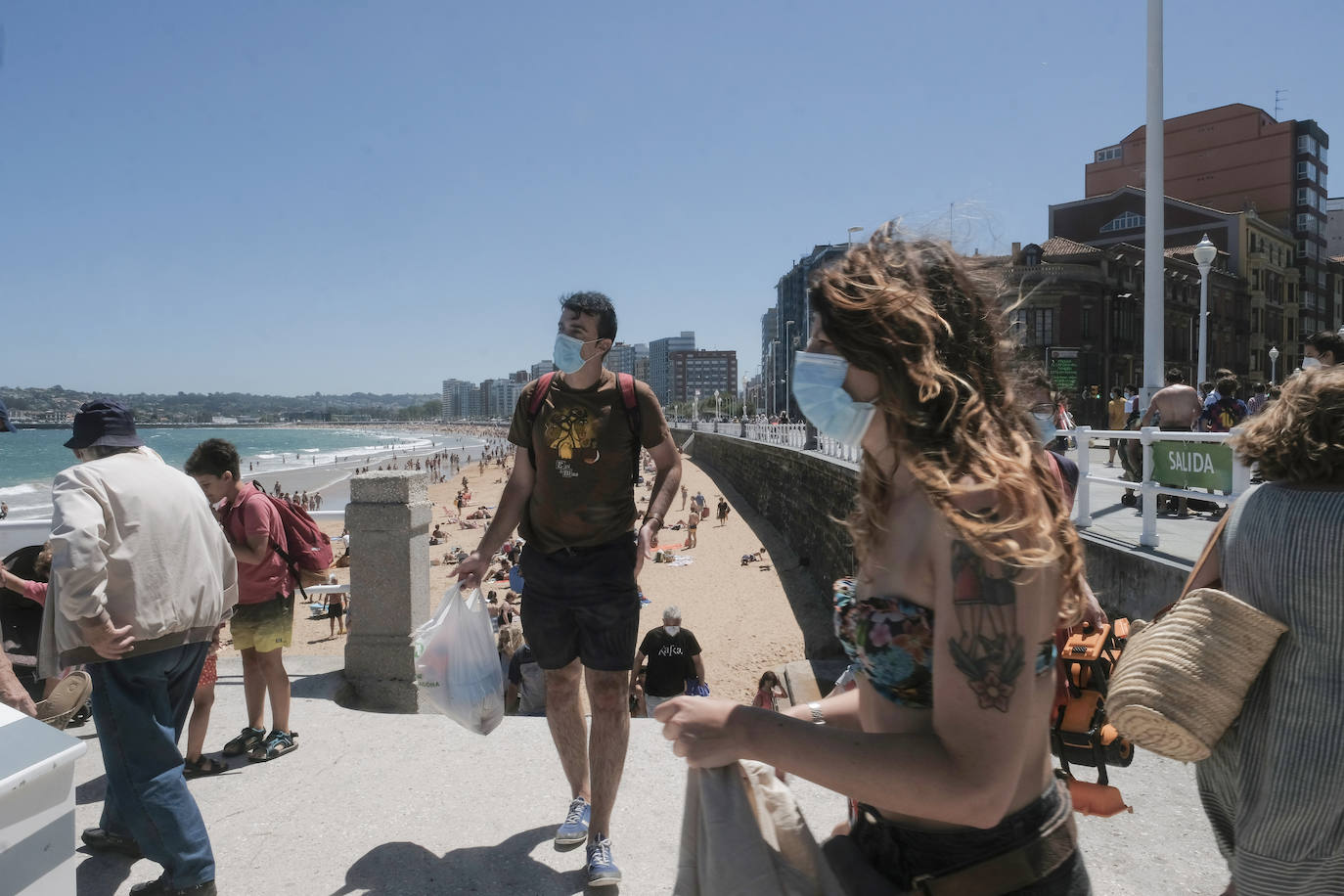 La región registra temperaturas que rozan los 30 grados en el interior mientras que en la costa se sobrepasan los 25 en muchos puntos. 