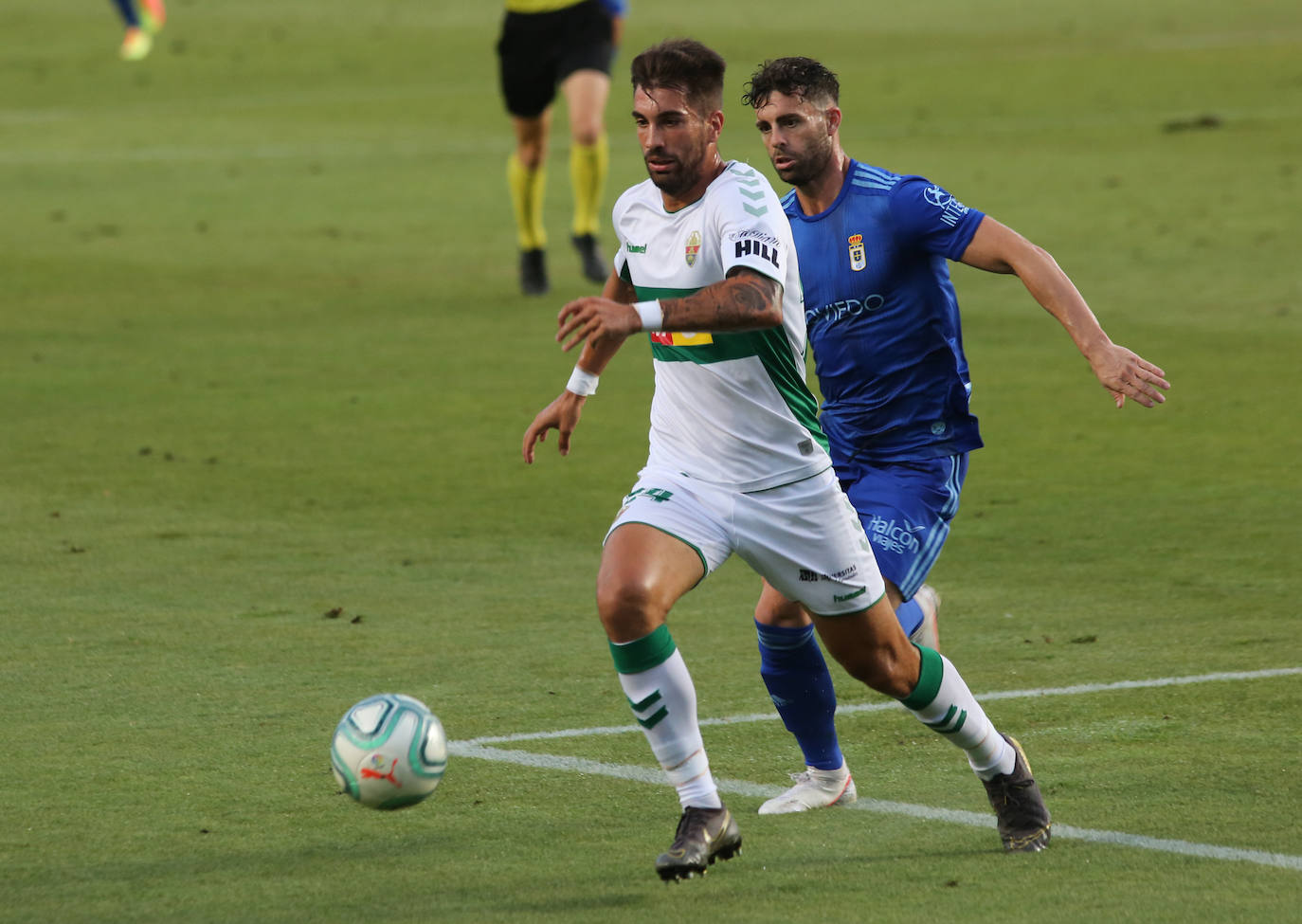 Los jugadores azules han disputado el último encuentro de la temporada en el estadio Martínez Valero. 