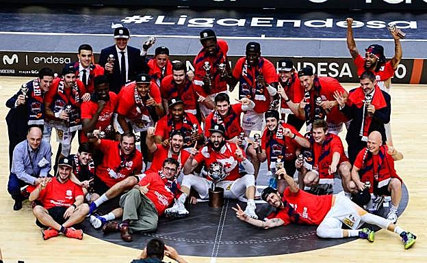 En una fase final vibrante, sin público en las gradas de la Fonteta, el Baskonia se impuso al Barcelona en la final y consiguió hacerse con la Liga Endesa. 