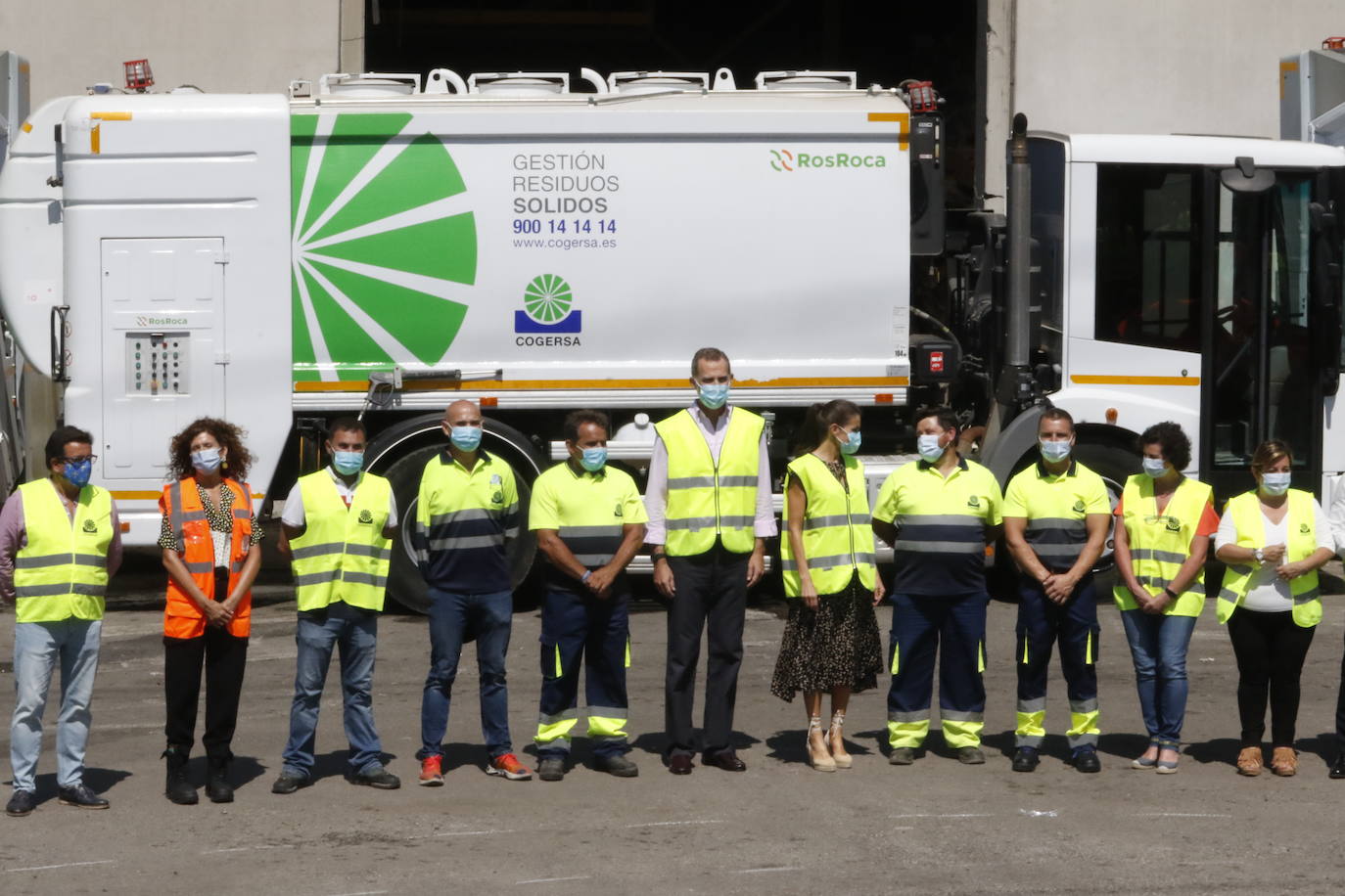 Don Felipe y doña Letizia iniciaron en Canarias su gira por todo el país tras el confinamiento. Los Reyes han visitado todas las comunidades autónomas de España con el objetivo de apoyar al turismo después de la pandemia. El último viaje que realizaron Sus Majestades fue a Asturias, donde visitaron Gijón, las instalaciones de Cogersa y el Museo y Circuito de Fernando Alonso. 