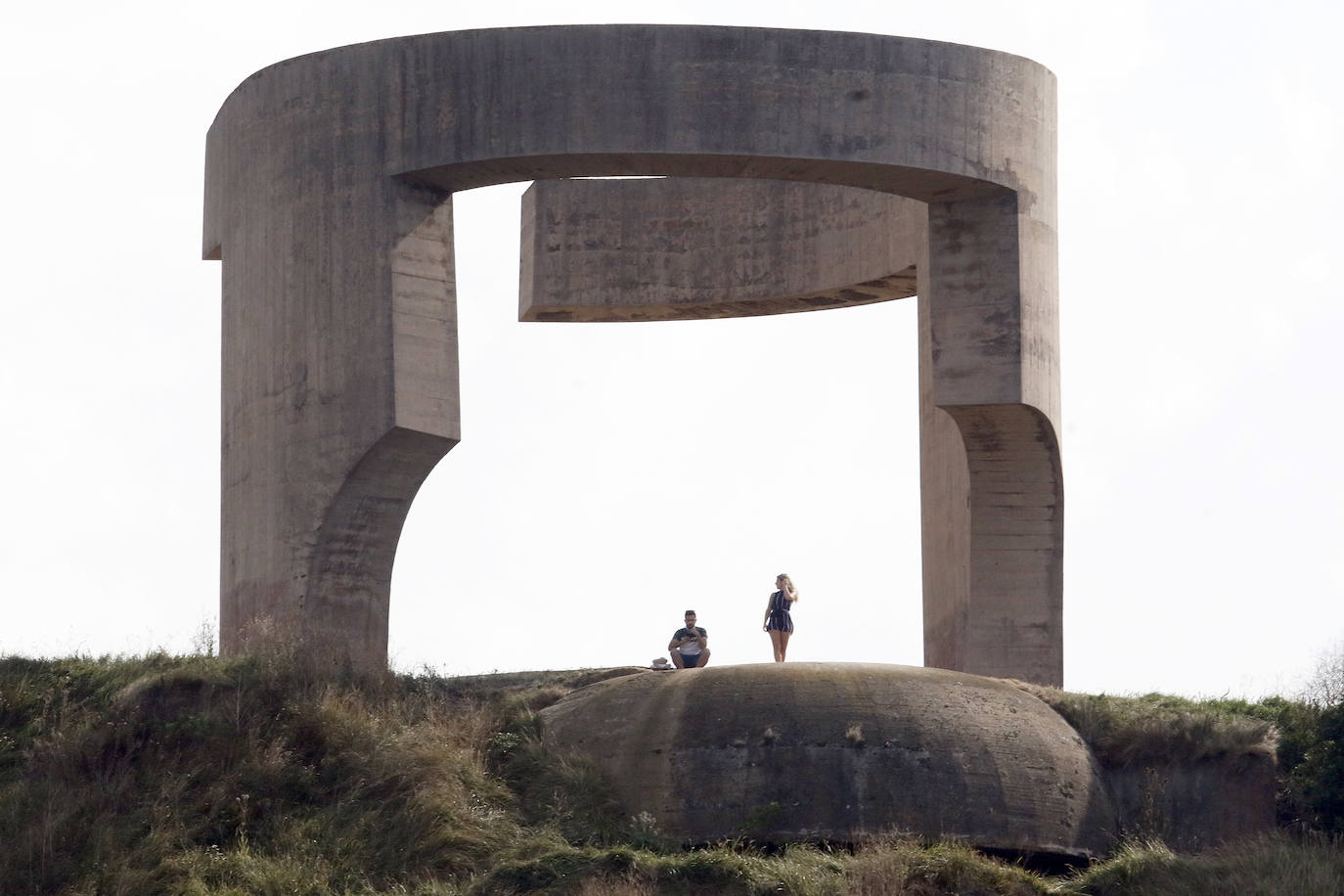 Las lanchas de pasaje de Canteli navegan todos los días por la bahía mostrando la ciudad a las personas que buscan una perspectiva diferente