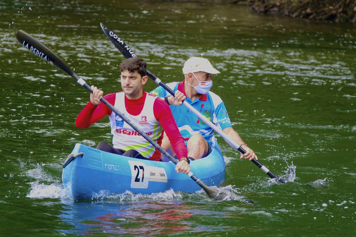 El XXVII Descenso del Sella Adaptado contó con la participación de un grupo reducido de deportistas con discapacidad para que la celebración de la prueba se ajustara a la normativa de prevención y actuación ante la #covid19. Las piraguas fueron ocupadas por una persona con discapacidad y un acompañante sin afectación y bajo medidas de seguridad sanitarias