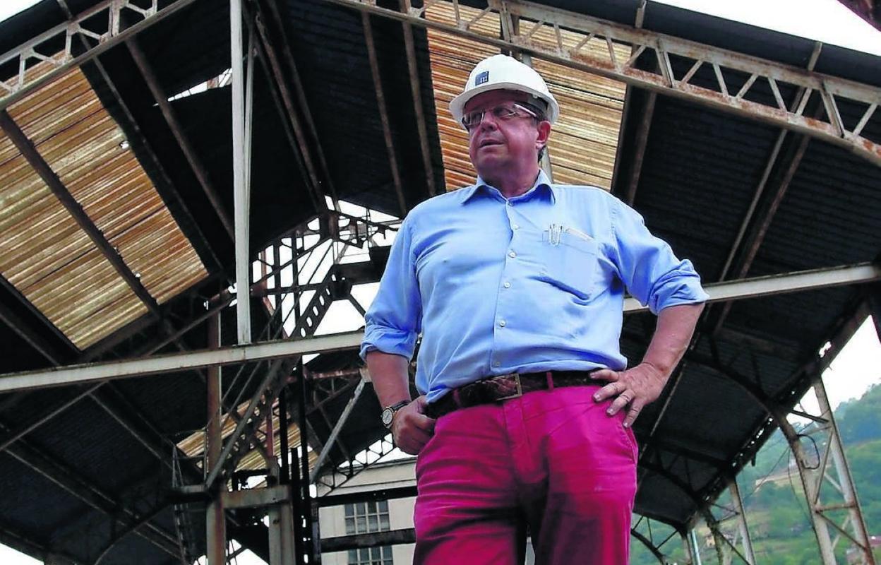 José Ramón Fernández Molina, arquitecto de la reforma del Pozo Santa Bárbara. 