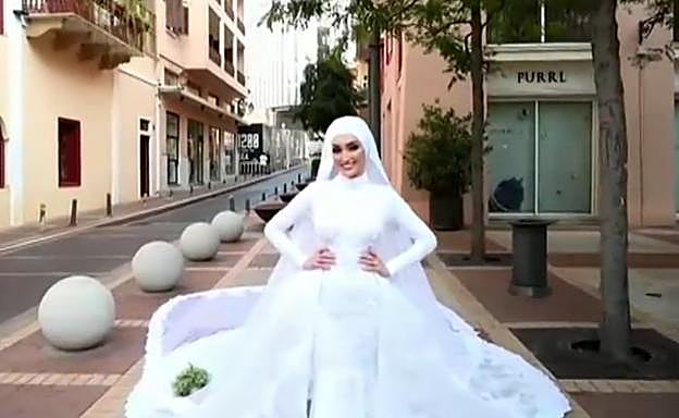 Vídeo | La brutal explosión de Beirut irrumpe en la sesión de fotos de una novia